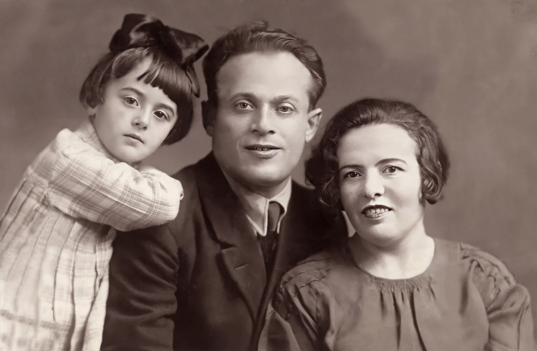 Rema & Boris - 1936  3.jpeg