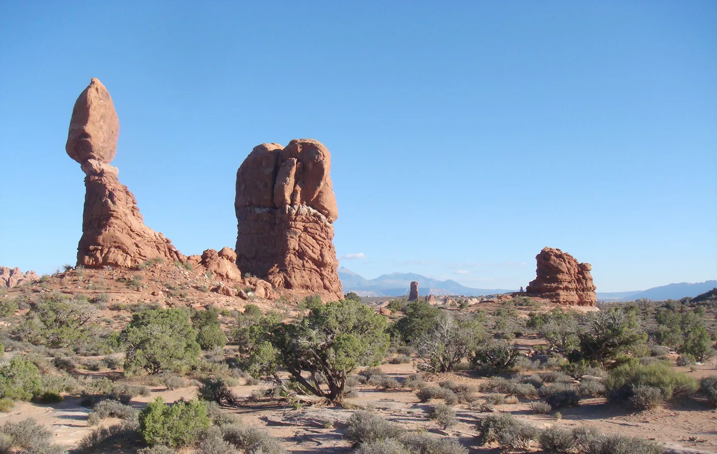 America – 1996-2018 - 11-059.jpg