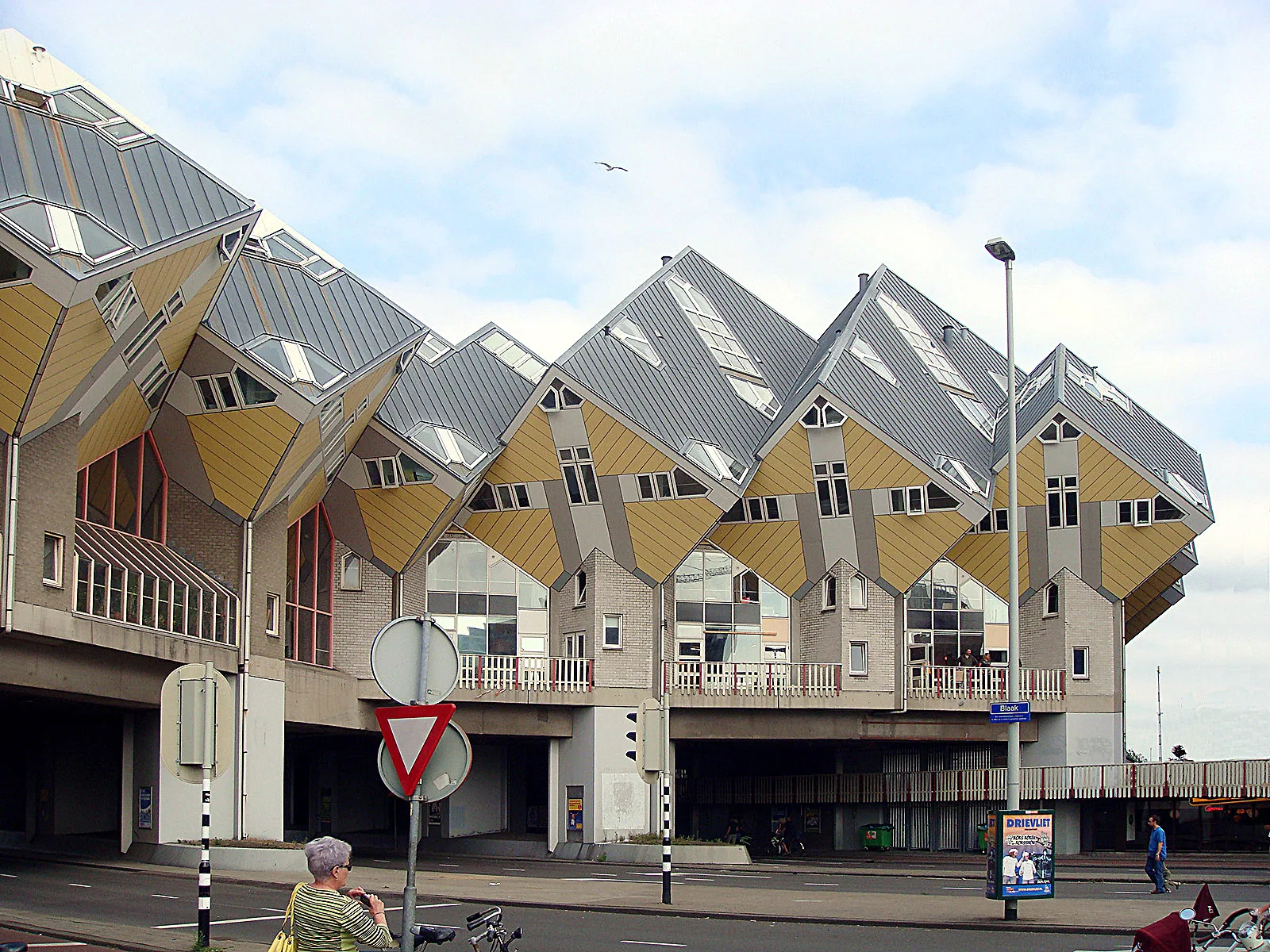 Belgium, Netherlands, Luxembourg – 2009 - 494.jpg