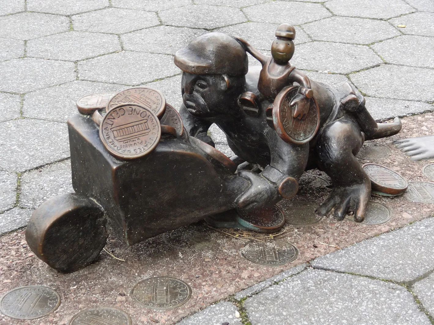 Tom Otterness – 2001 - rw17.jpg