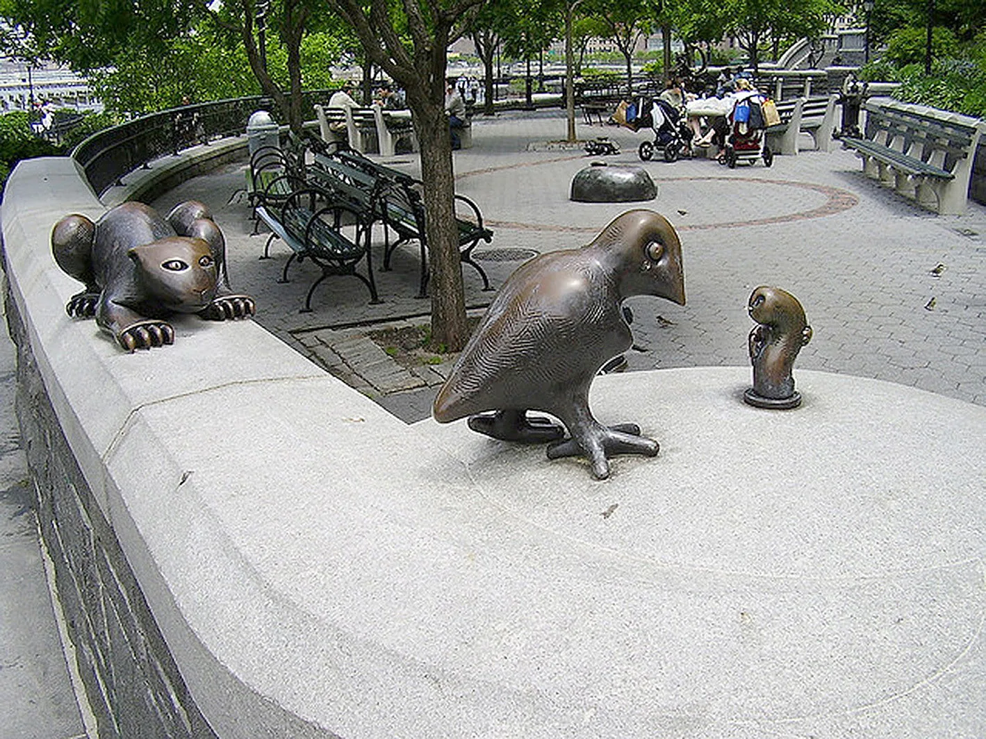 Tom Otterness – 2001 - rw41.jpg