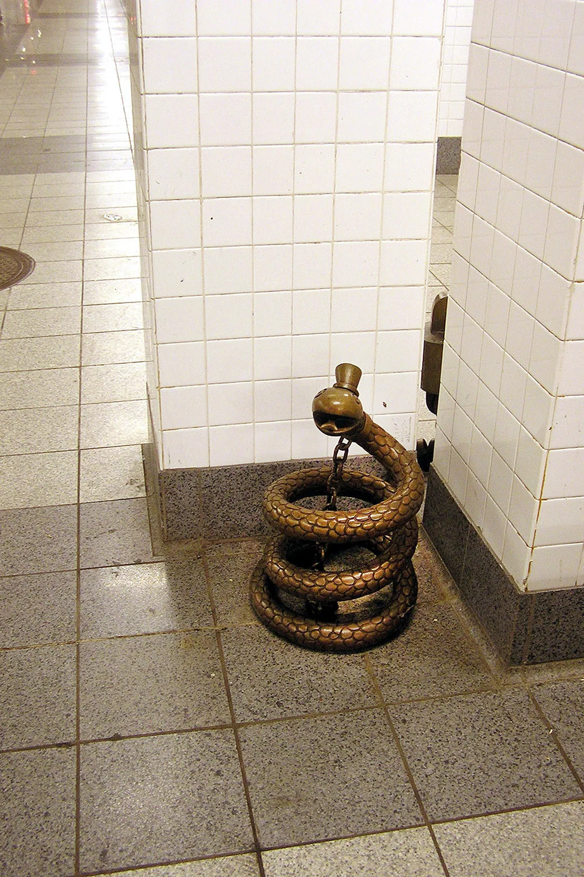 Tom Otterness – 2001 - lu-12.jpg