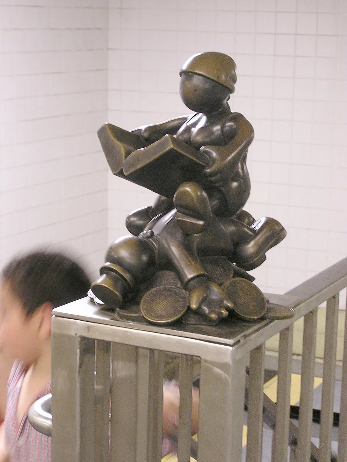 Tom Otterness – 2001 - lu-24.jpg